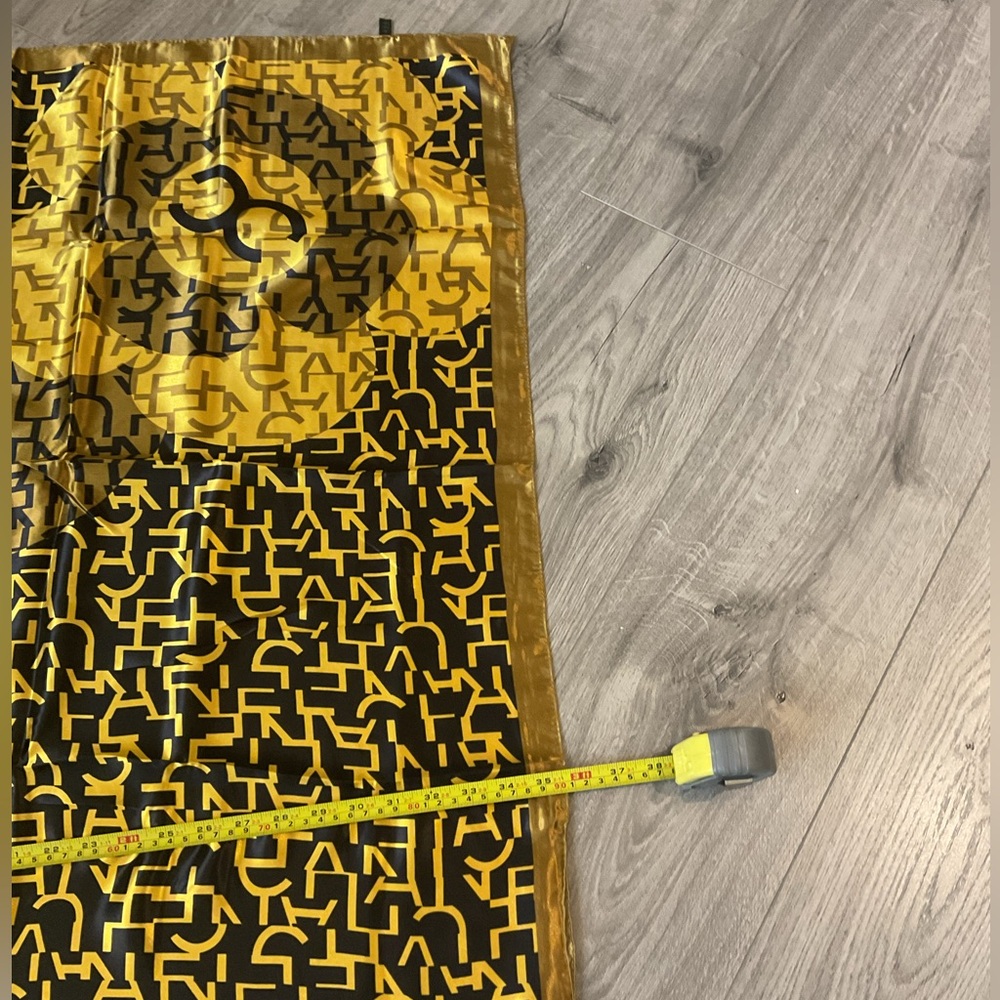 Mustard Geometric Pattern Silky Scarf - Picture 5 of 6